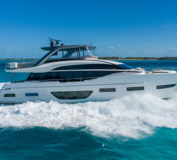 motor yacht kaos charter